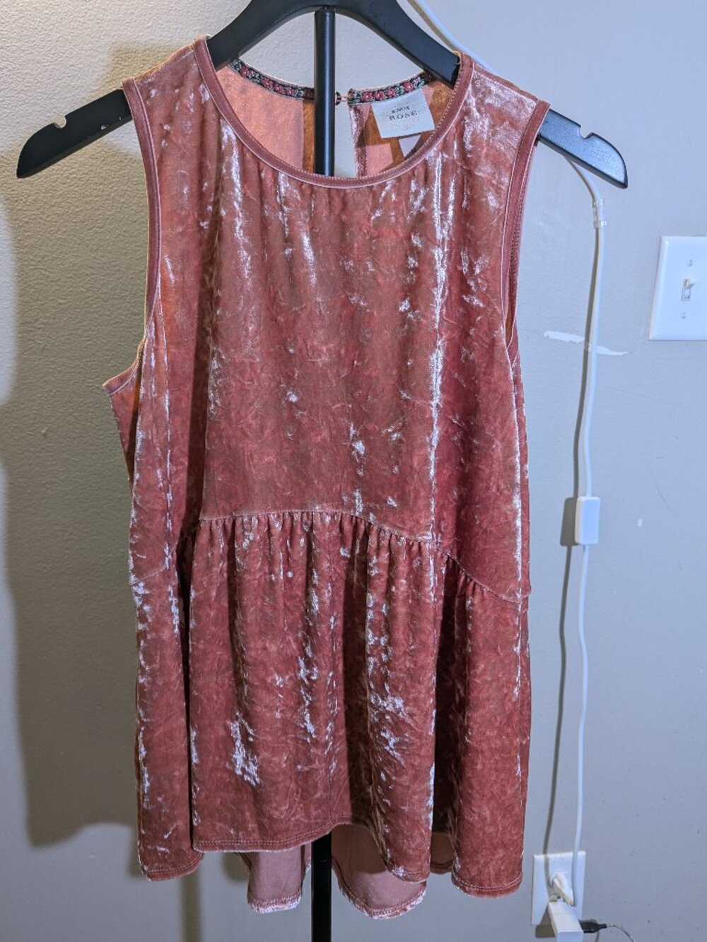 Knox Rose Peach High Low Velvet Tank Top